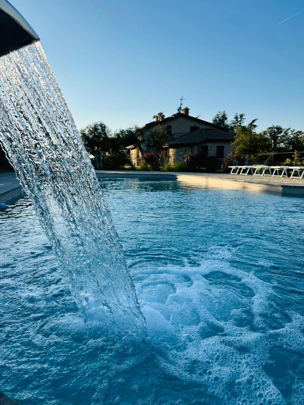 B&B Madonna Carradori Country Offagna Екстериор снимка